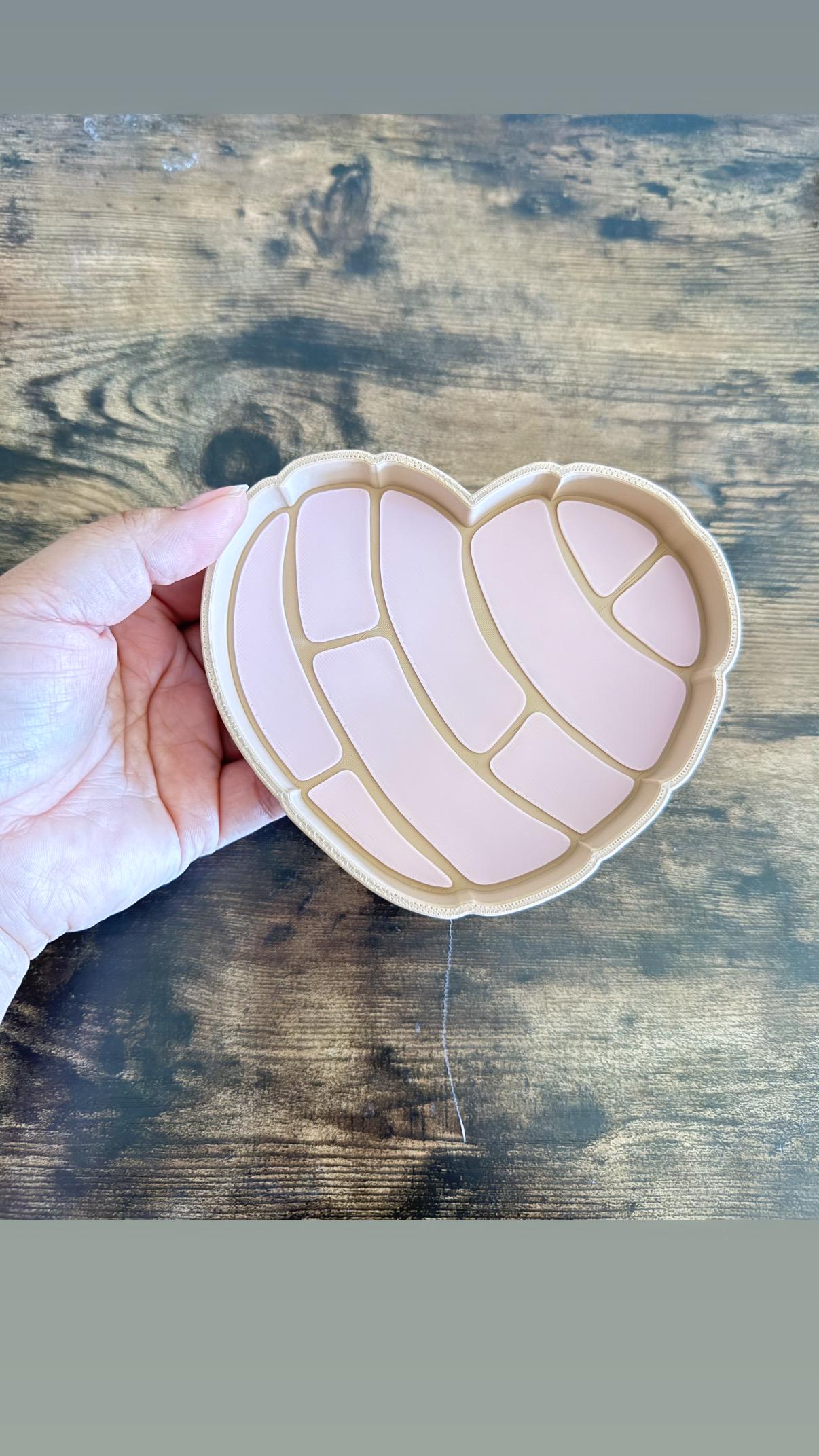 Heart Concha  trinket tray 3d printed PLA