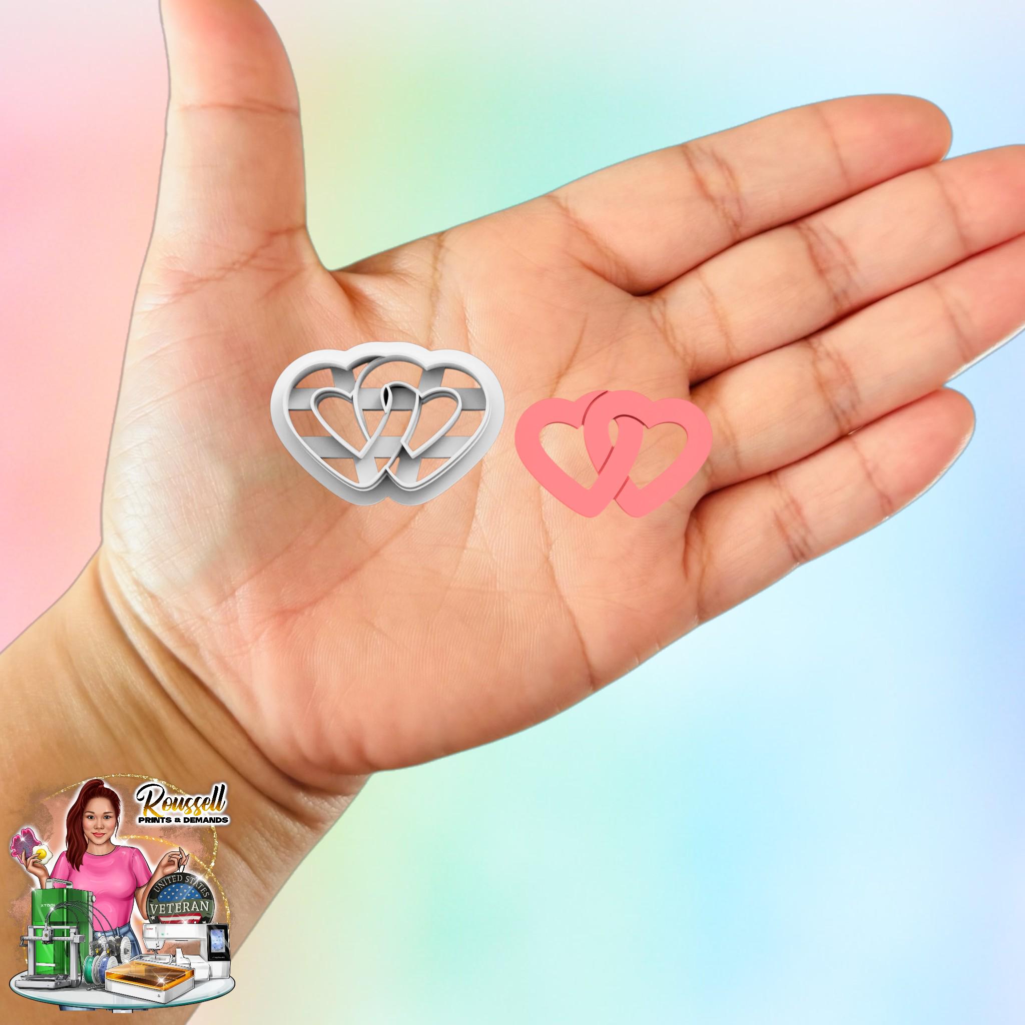 Linked Hearts Cutter 3d printed