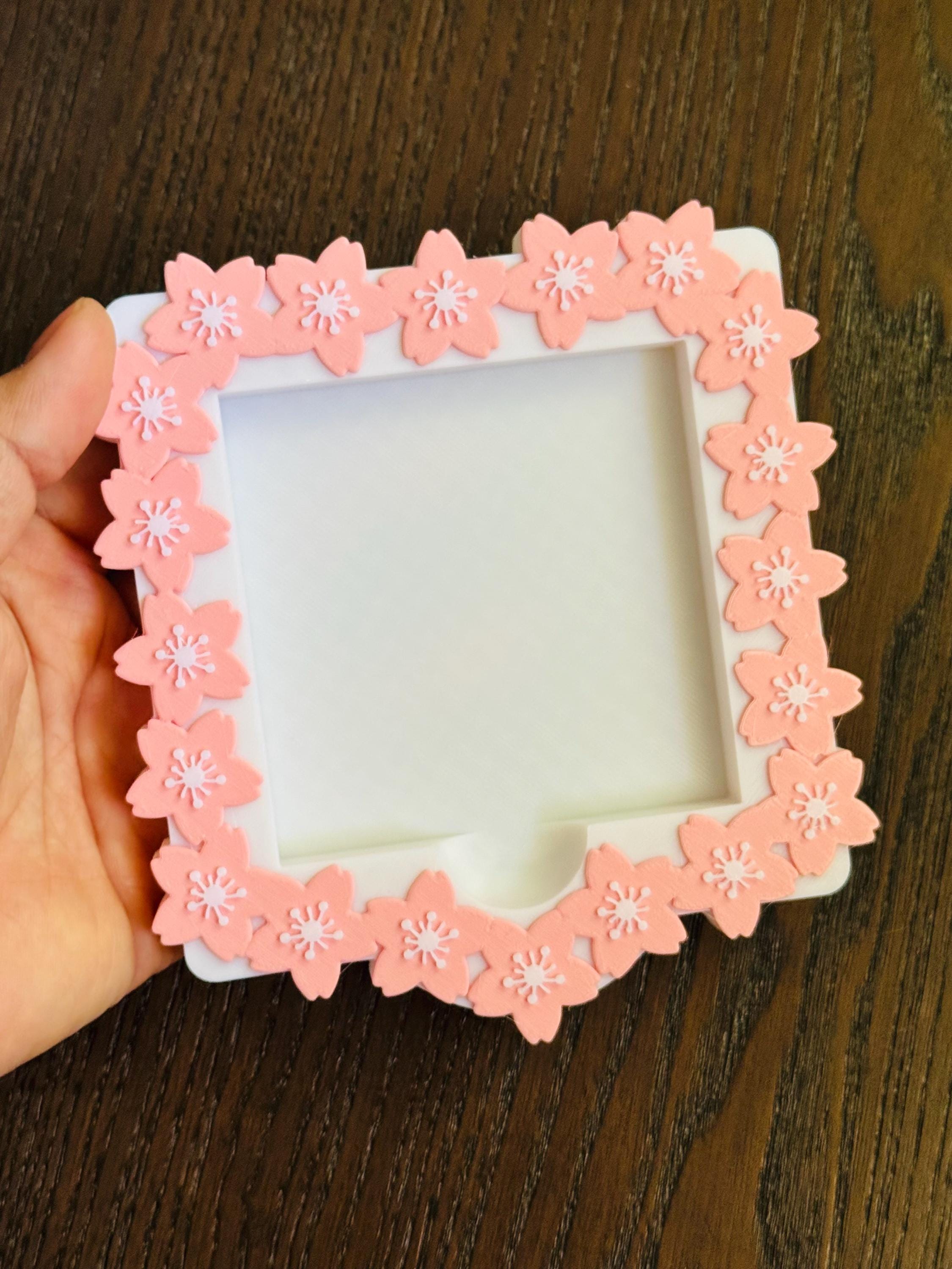 Cherry blossom  Sticky Note Holder 3d printed no resin added