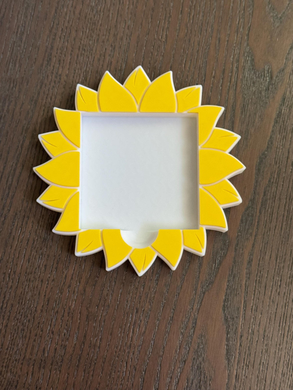 Sunflower  Sticky Note Holder 3d printed no resin added