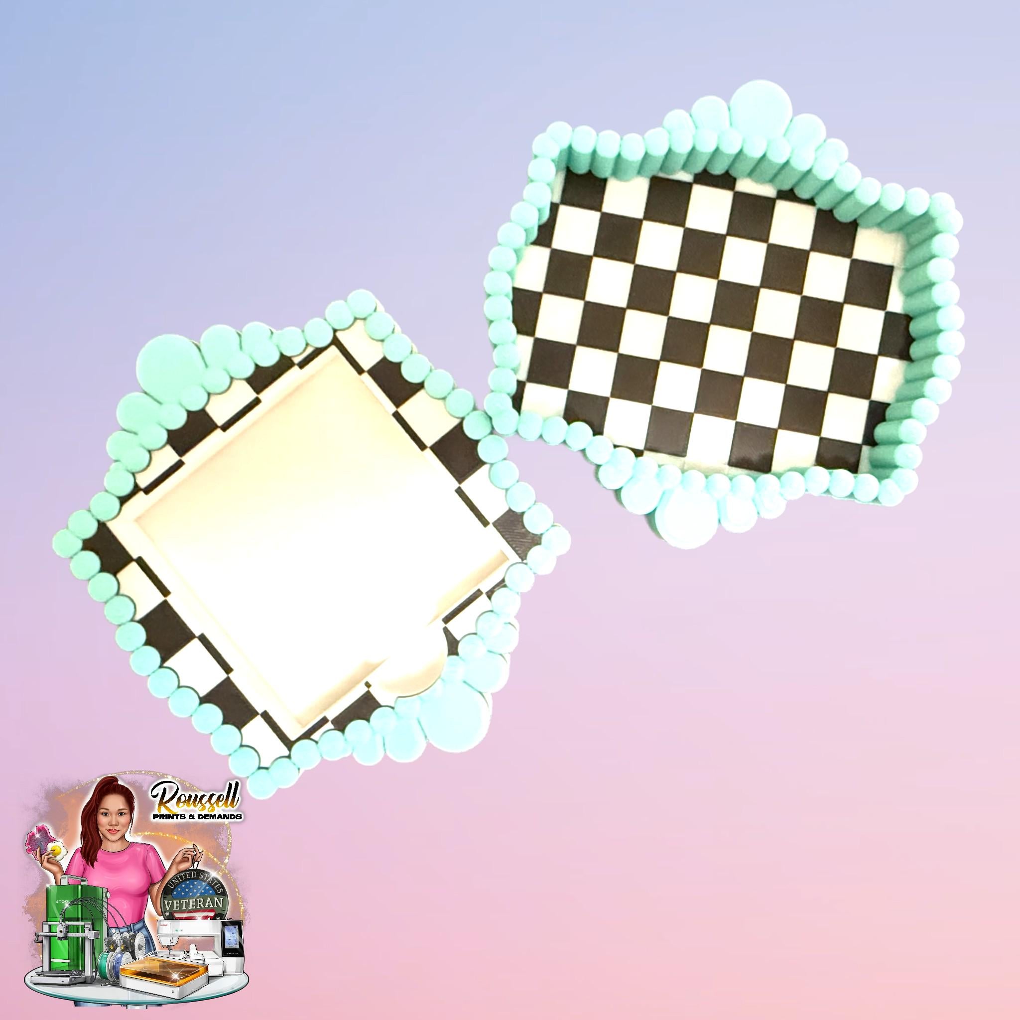 Checkered Sticky Note and Trinket 3d printed no resin added