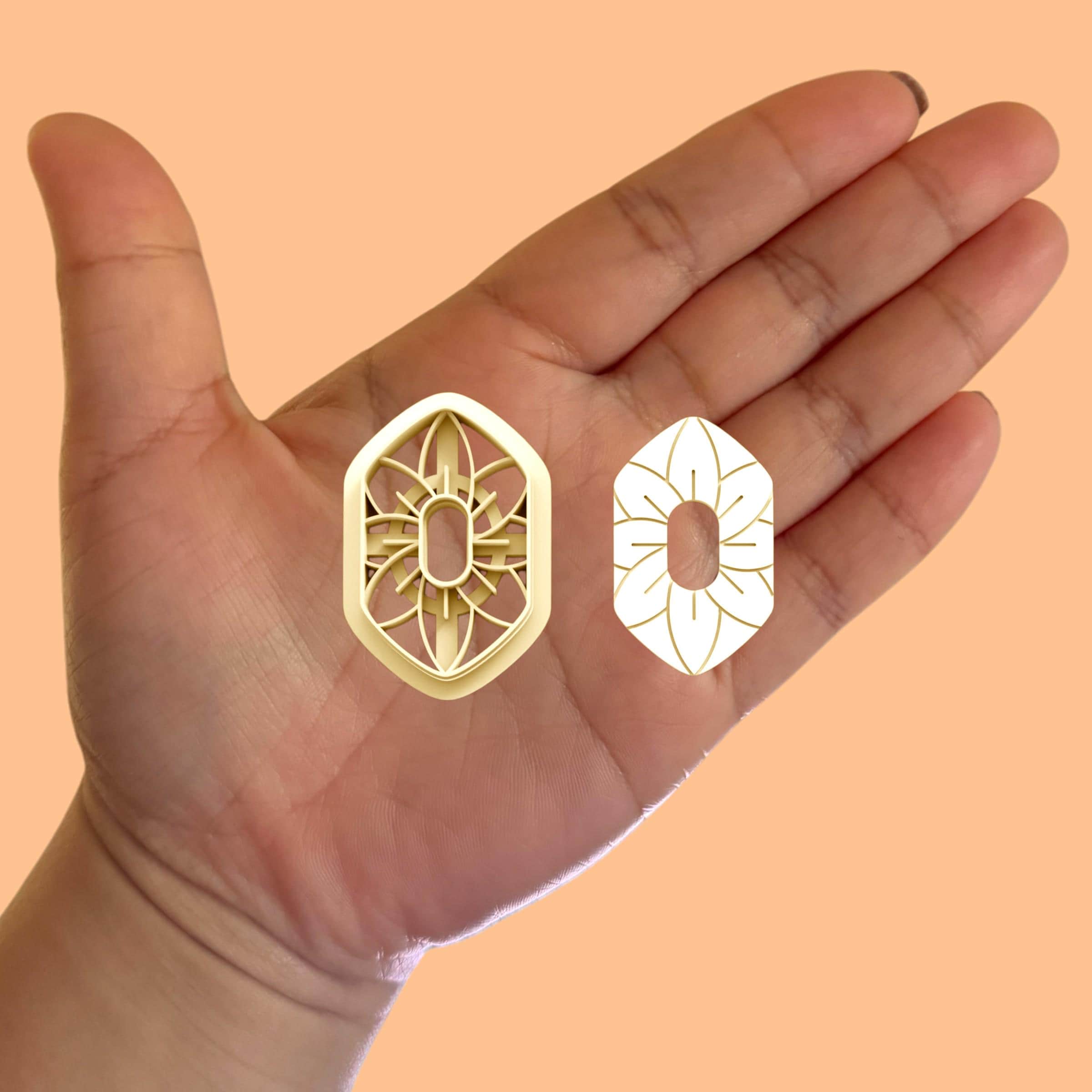 Flower Outline Shape C Polymer clay cutter