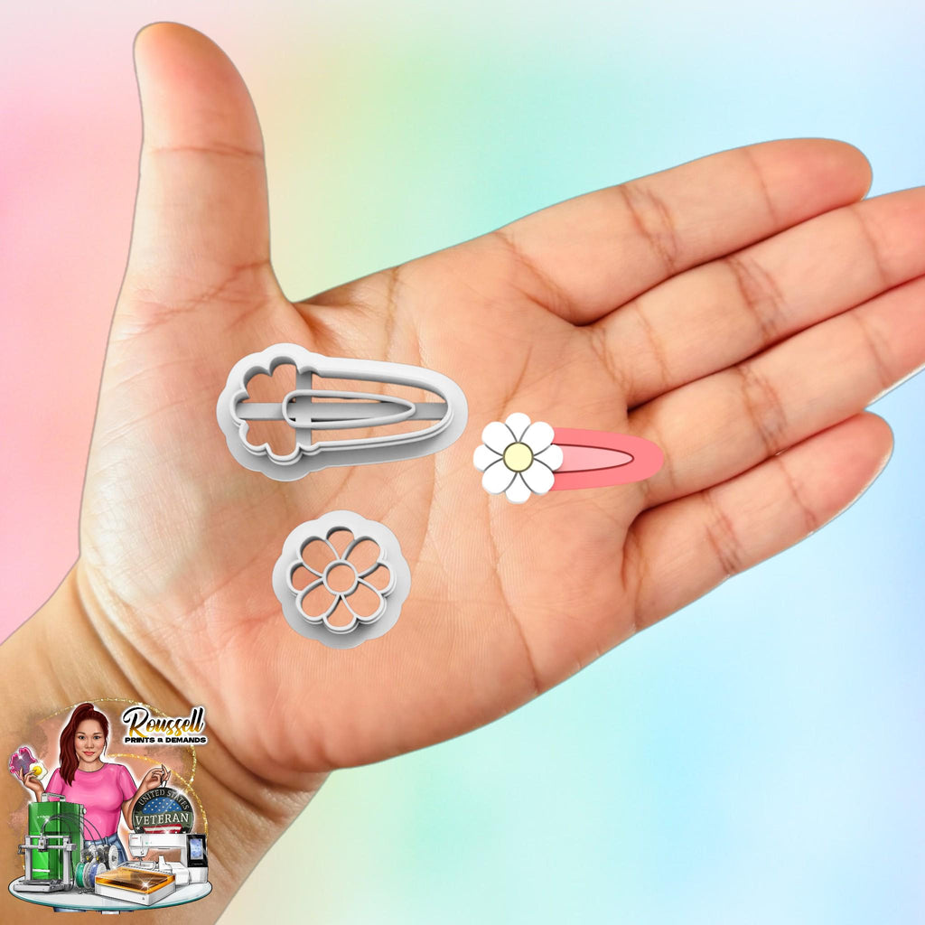 Barrette with Flower Clay Cutter
